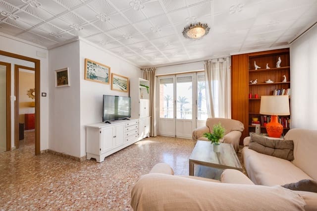 3 quarto Apartamento para venda em Las Piscinas Naturales, Torrevieja com garagem - 298 000 € (Ref: 9751446)