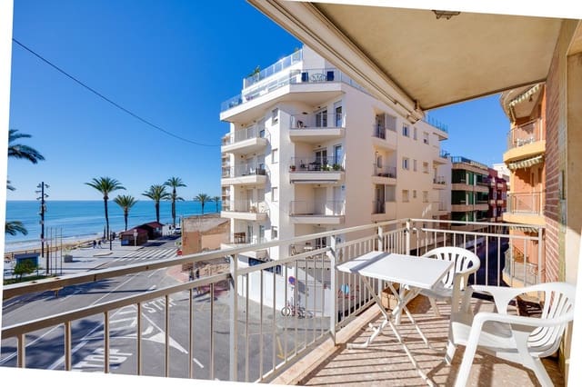 3 quarto Apartamento para venda em Las Piscinas Naturales, Torrevieja com garagem - 298 000 € (Ref: 9751446)