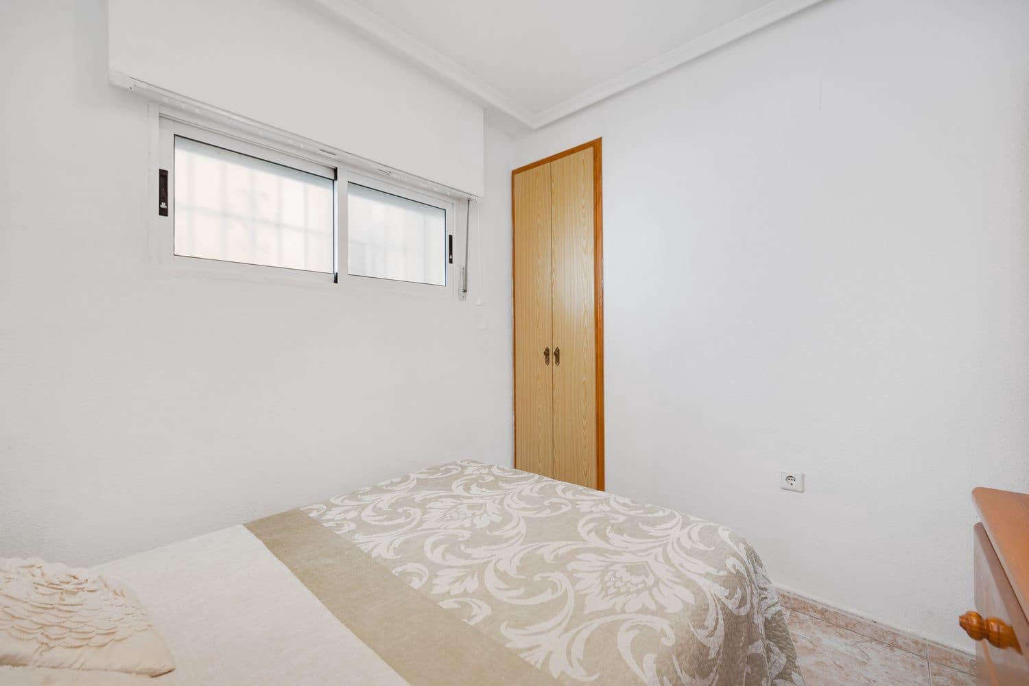 2 camera da letto Appartamento in vendita in Torrevieja con piscina garage - 145.000 € (Rif: 9772676)