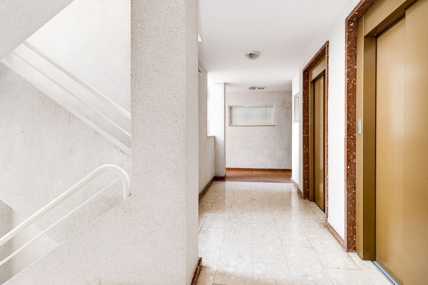 2 camera da letto Appartamento in vendita in Torrevieja con piscina garage - 145.000 € (Rif: 9772676)