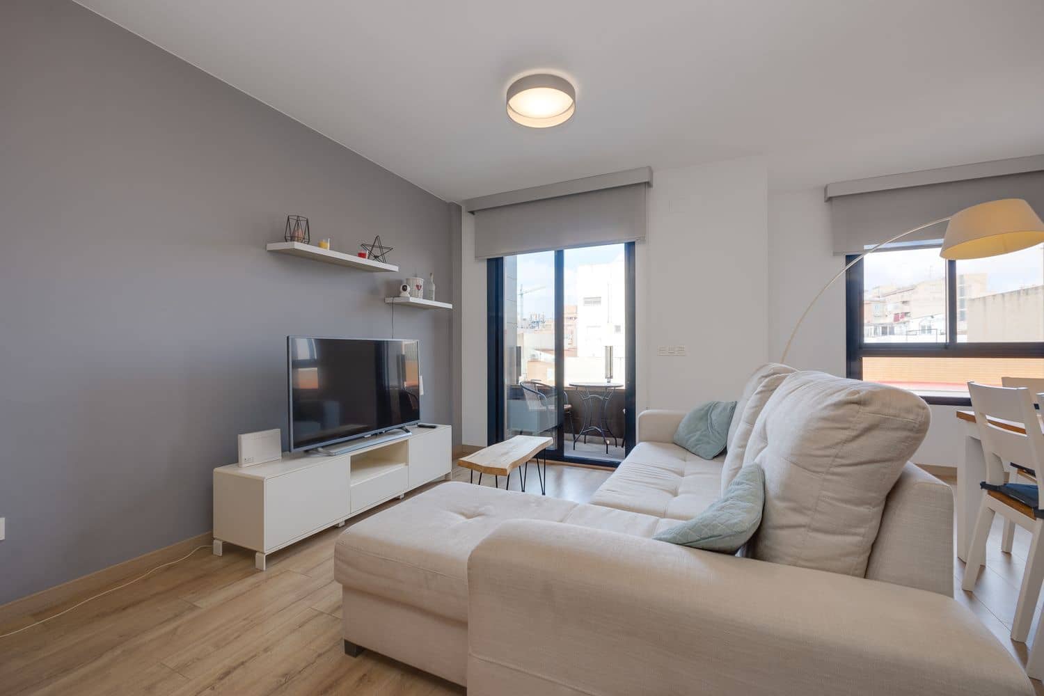 2 soverom Leilighet til salgs i Torrevieja med garasje - € 190 000 (Ref: 9788078)