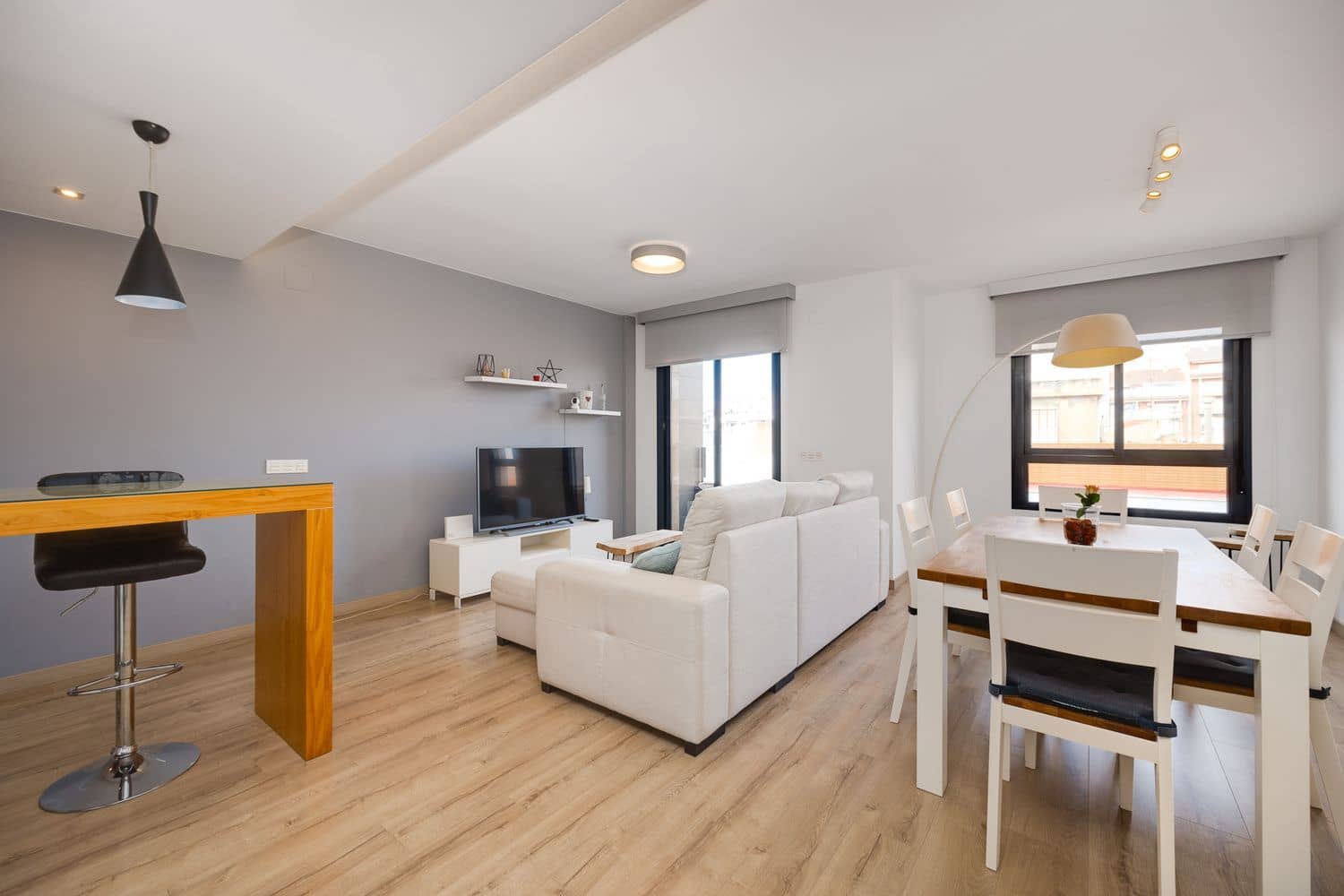 2 soverom Leilighet til salgs i Torrevieja med garasje - € 190 000 (Ref: 9788078)