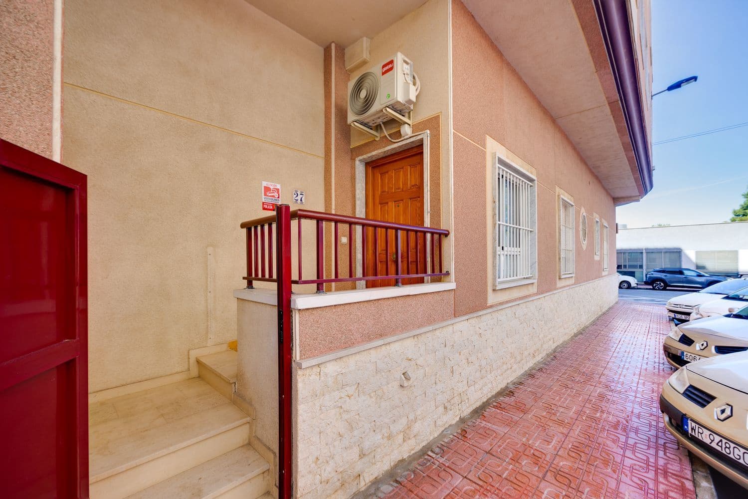 1 makuuhuone Huoneisto myytävänä paikassa Torrevieja mukana 
autotalli - 119 000 € (Ref: 9793860)