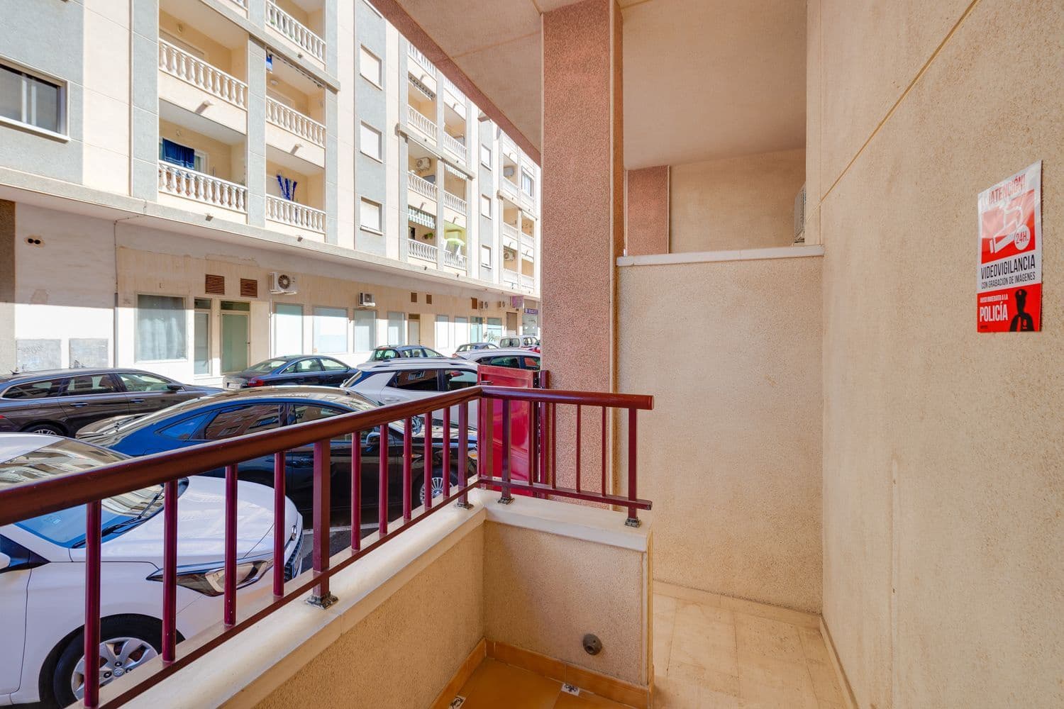 1 makuuhuone Huoneisto myytävänä paikassa Torrevieja mukana 
autotalli - 119 000 € (Ref: 9793860)