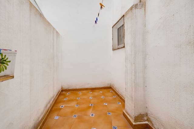 1 makuuhuone Huoneisto myytävänä paikassa Parque de las Naciones, Torrevieja mukana 
autotalli - 119 000 € (Ref: 9793860)