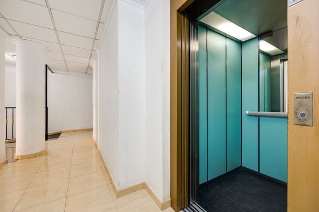 2 quarto Apartamento para venda em El Molino, Torrevieja com piscina garagem - 105 000 € (Ref: 9798529)