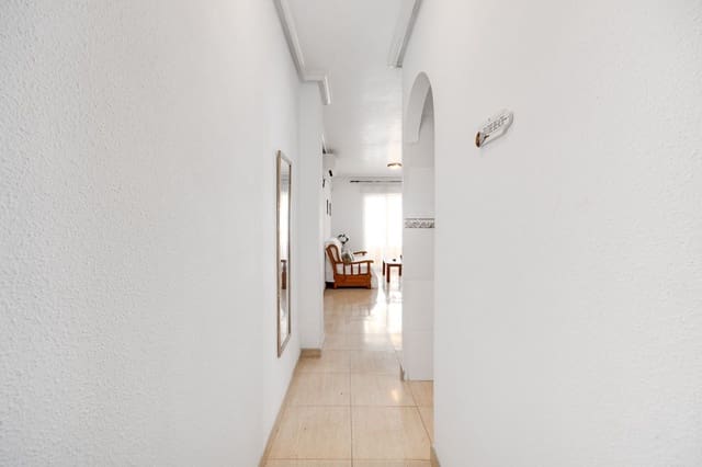 2 quarto Apartamento para venda em El Molino, Torrevieja com piscina garagem - 105 000 € (Ref: 9798529)