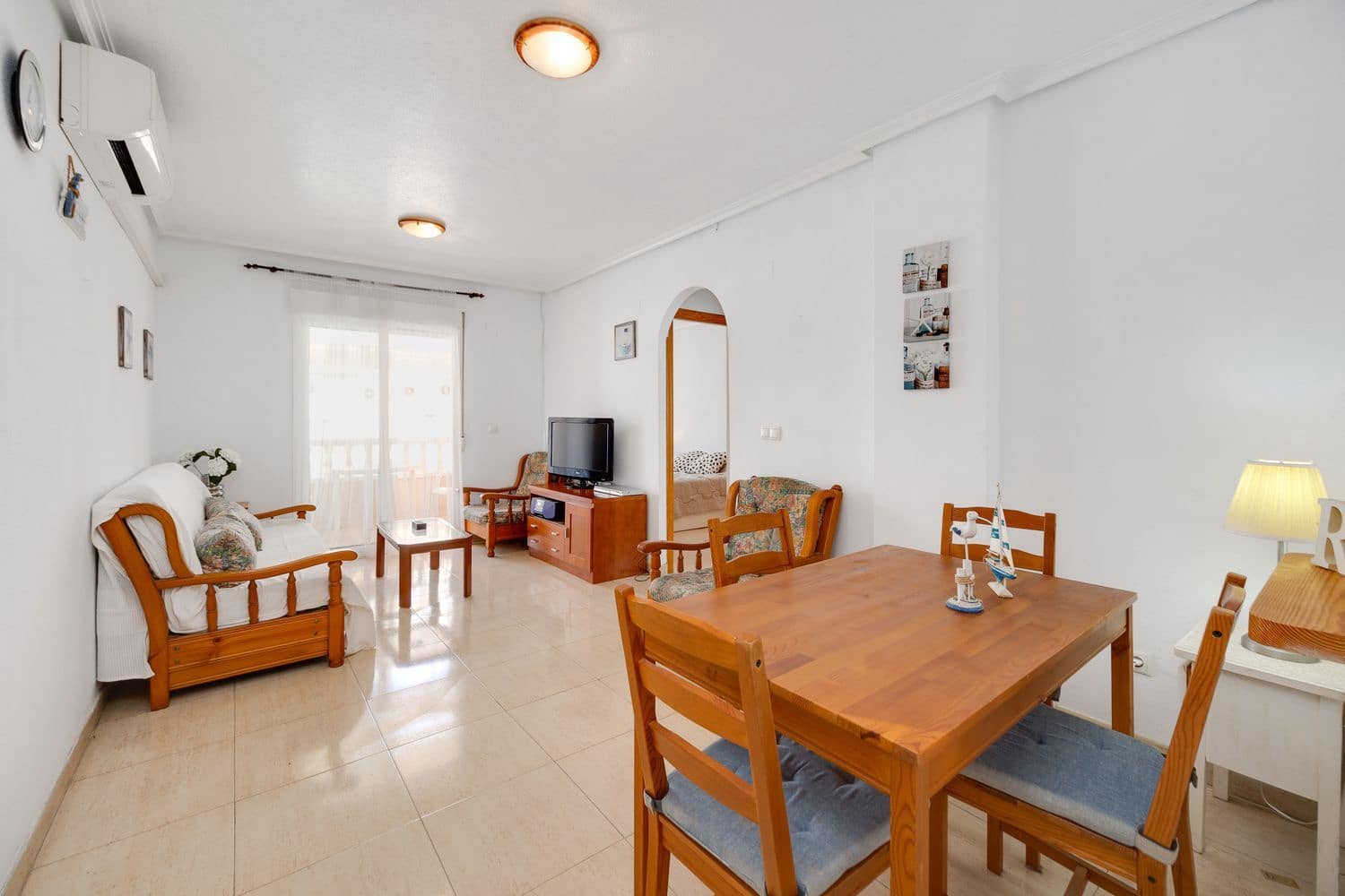 2 quarto Apartamento para venda em Torrevieja com piscina garagem - 105 000 € (Ref: 9798529)