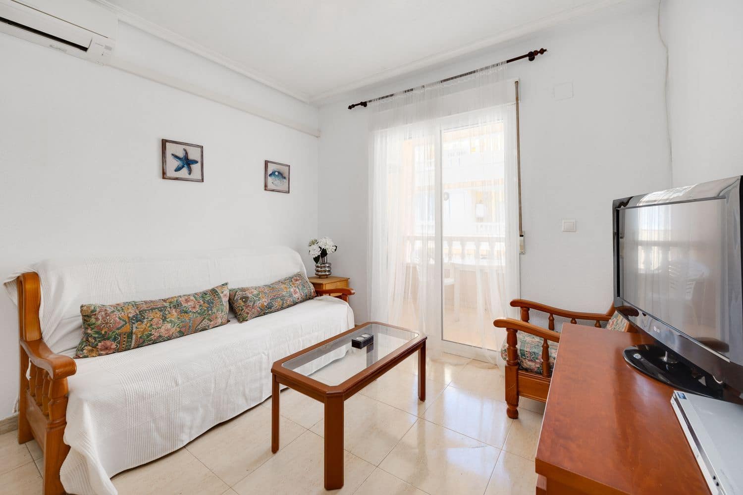 2 quarto Apartamento para venda em Torrevieja com piscina garagem - 105 000 € (Ref: 9798529)