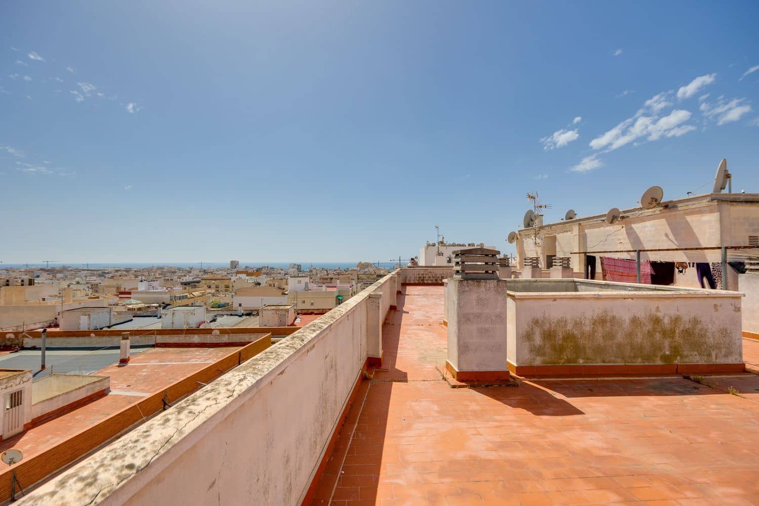 2 quarto Apartamento para venda em Torrevieja com piscina garagem - 105 000 € (Ref: 9798529)