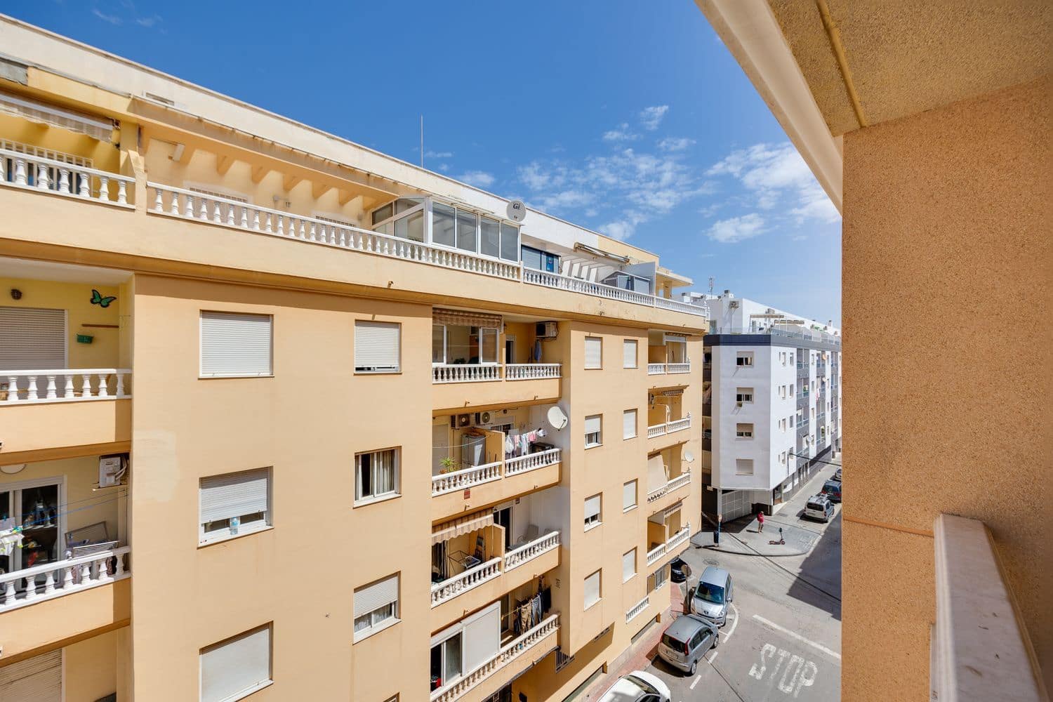 2 quarto Apartamento para venda em Torrevieja com piscina garagem - 105 000 € (Ref: 9798529)