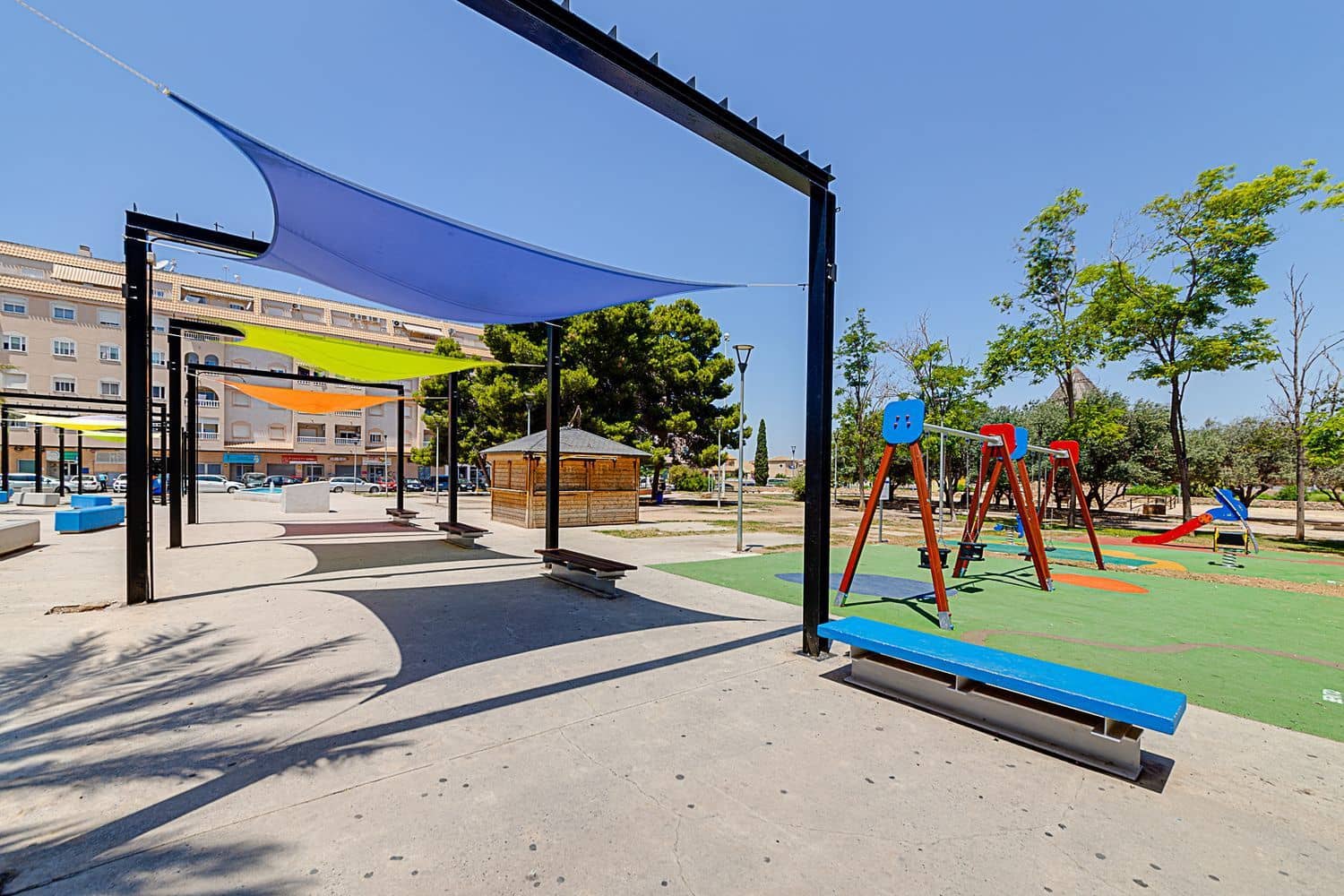 2 quarto Apartamento para venda em Torrevieja com piscina garagem - 105 000 € (Ref: 9798529)