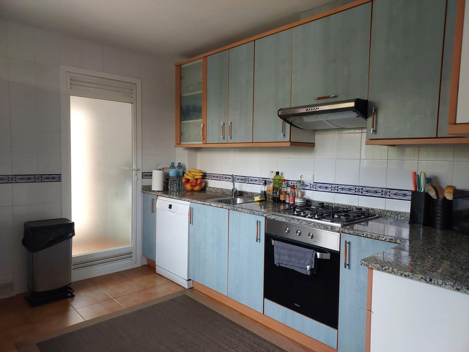 4 sypialnia Willa na sprzedaż w Muchamiel / Mutxamel z basenem garażem - 585 000 € (Ref: 9800306)