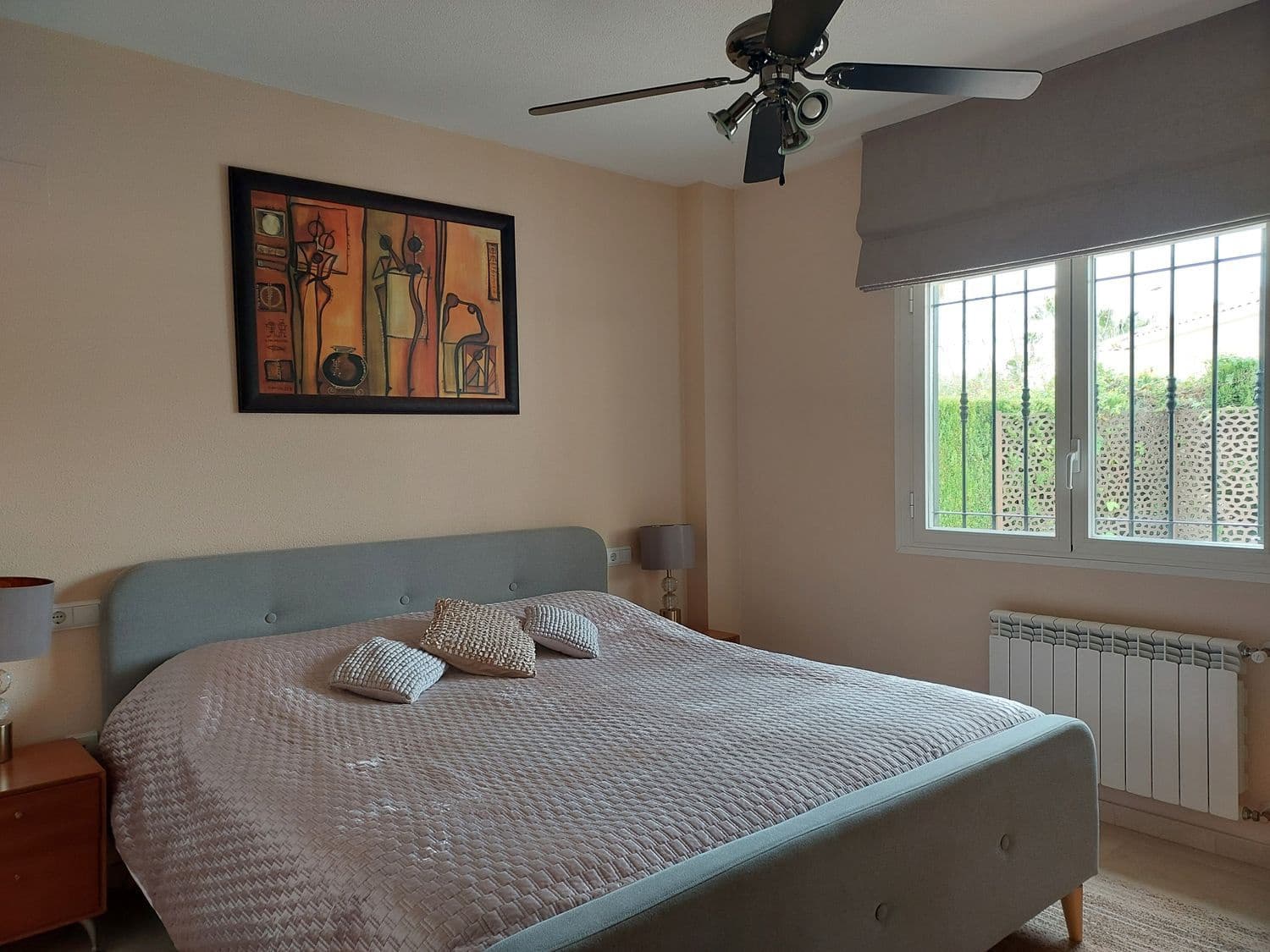 4 sypialnia Willa na sprzedaż w Muchamiel / Mutxamel z basenem garażem - 585 000 € (Ref: 9800306)