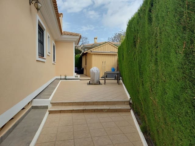 4 sypialnia Willa na sprzedaż w Muchamiel / Mutxamel z basenem garażem - 585 000 € (Ref: 9800306)