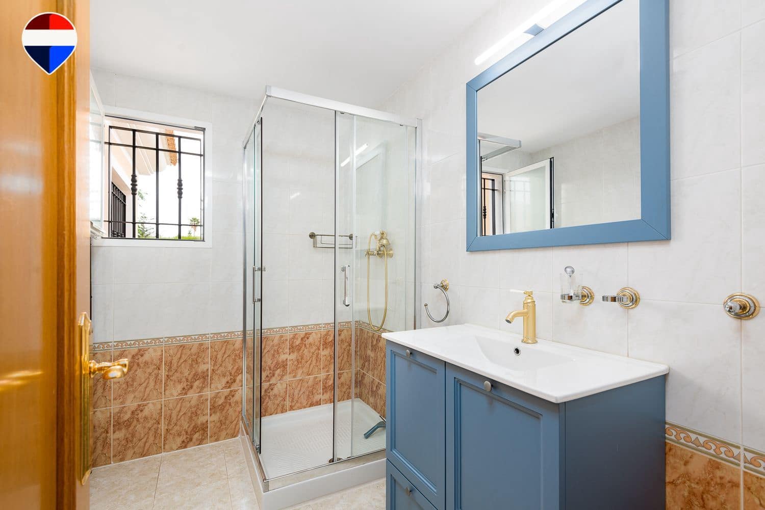 4 quarto Moradia para venda em Muchamiel / Mutxamel com piscina garagem - 565 000 € (Ref: 9800306)