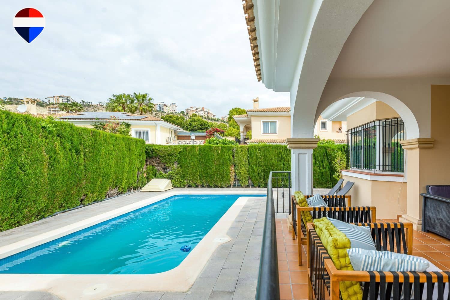 4 quarto Moradia para venda em Muchamiel / Mutxamel com piscina garagem - 565 000 € (Ref: 9800306)