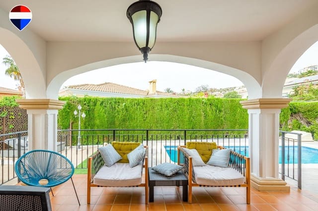 4 camera da letto Villa in vendita in Muchamiel / Mutxamel con piscina garage - 565.000 € (Rif: 9800306)
