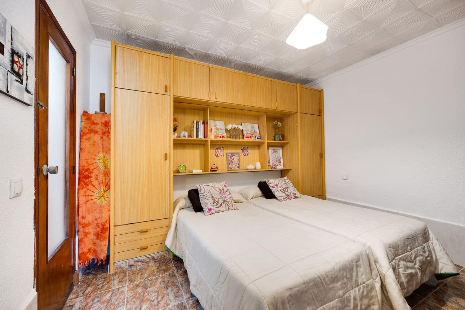 1 quarto Casa em Banda para venda em Torrevieja com garagem - 115 000 € (Ref: 9803868)