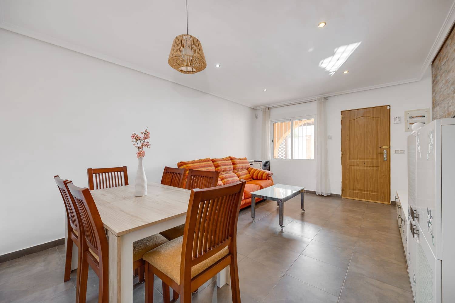 3 camera da letto Casa in vendita in Torrevieja con garage - 239.000 € (Rif: 9806078)