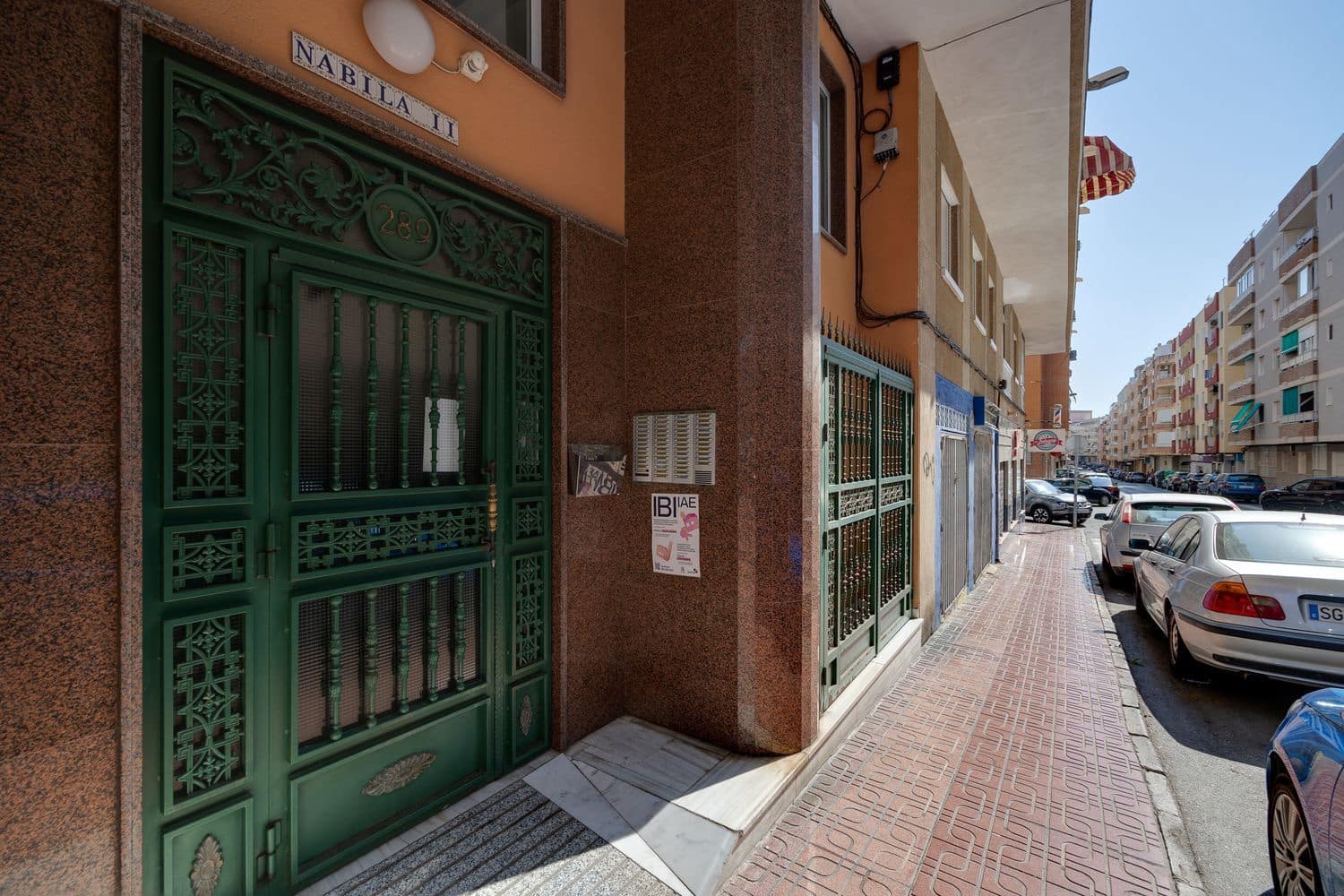 2 sovrum Lägenhet till salu i Torrevieja med garage - 127 000 € (Ref: 9806079)