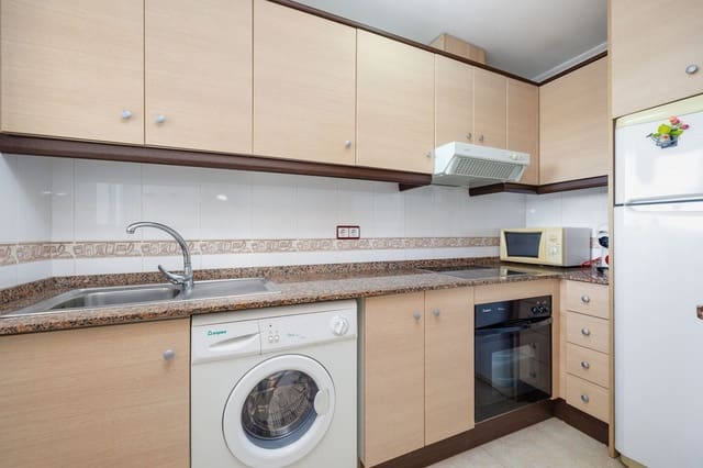 2 quarto Apartamento para venda em Nueva Torrevieja, Torrevieja com piscina garagem - 134 000 € (Ref: 9807531)