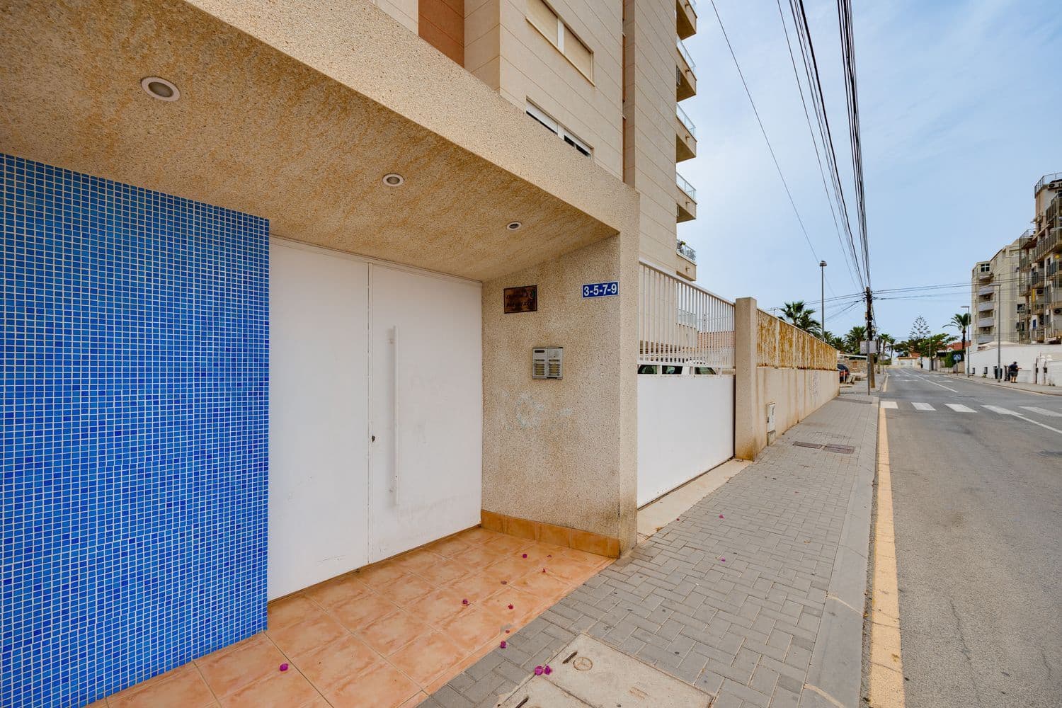 2 quarto Apartamento para venda em Torrevieja com piscina garagem - 134 000 € (Ref: 9807531)