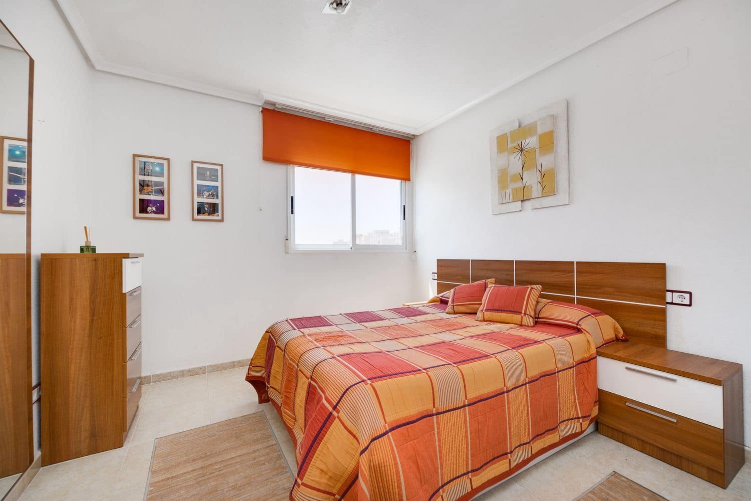 2 sovrum Lägenhet till salu i Torrevieja med pool garage - 134 000 € (Ref: 9807531)
