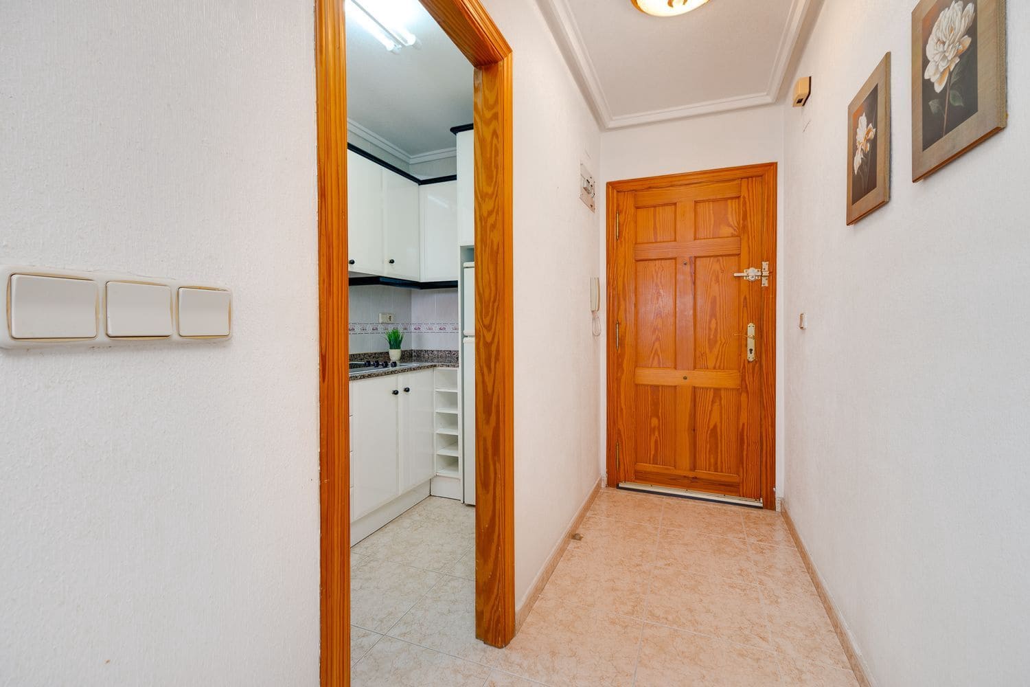 2 sypialnia Apartament na sprzedaż w Torrevieja z basenem garażem - 137 000 € (Ref: 9810905)