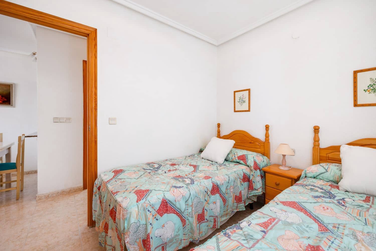 2 sypialnia Apartament na sprzedaż w Torrevieja z basenem garażem - 137 000 € (Ref: 9810905)