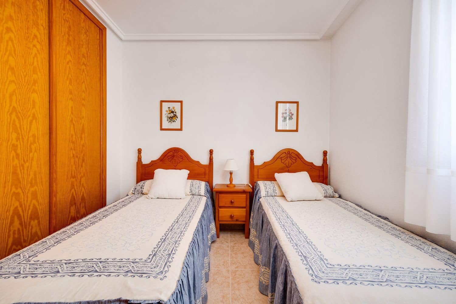 2 sypialnia Apartament na sprzedaż w Torrevieja z basenem garażem - 137 000 € (Ref: 9810905)