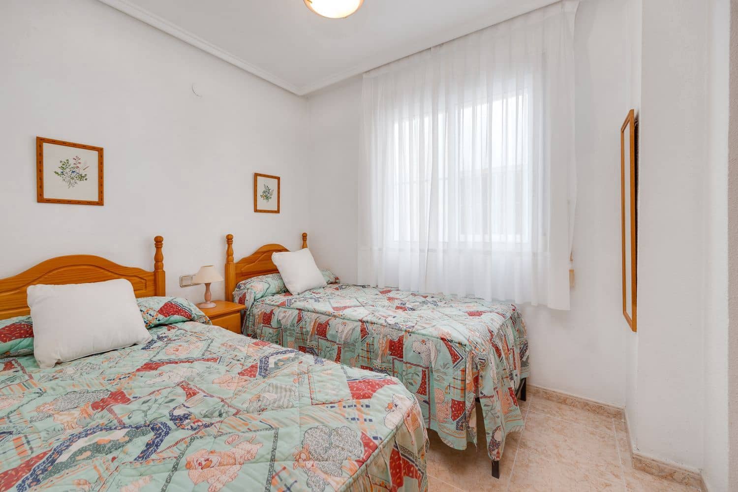 2 sypialnia Apartament na sprzedaż w Torrevieja z basenem garażem - 137 000 € (Ref: 9810905)