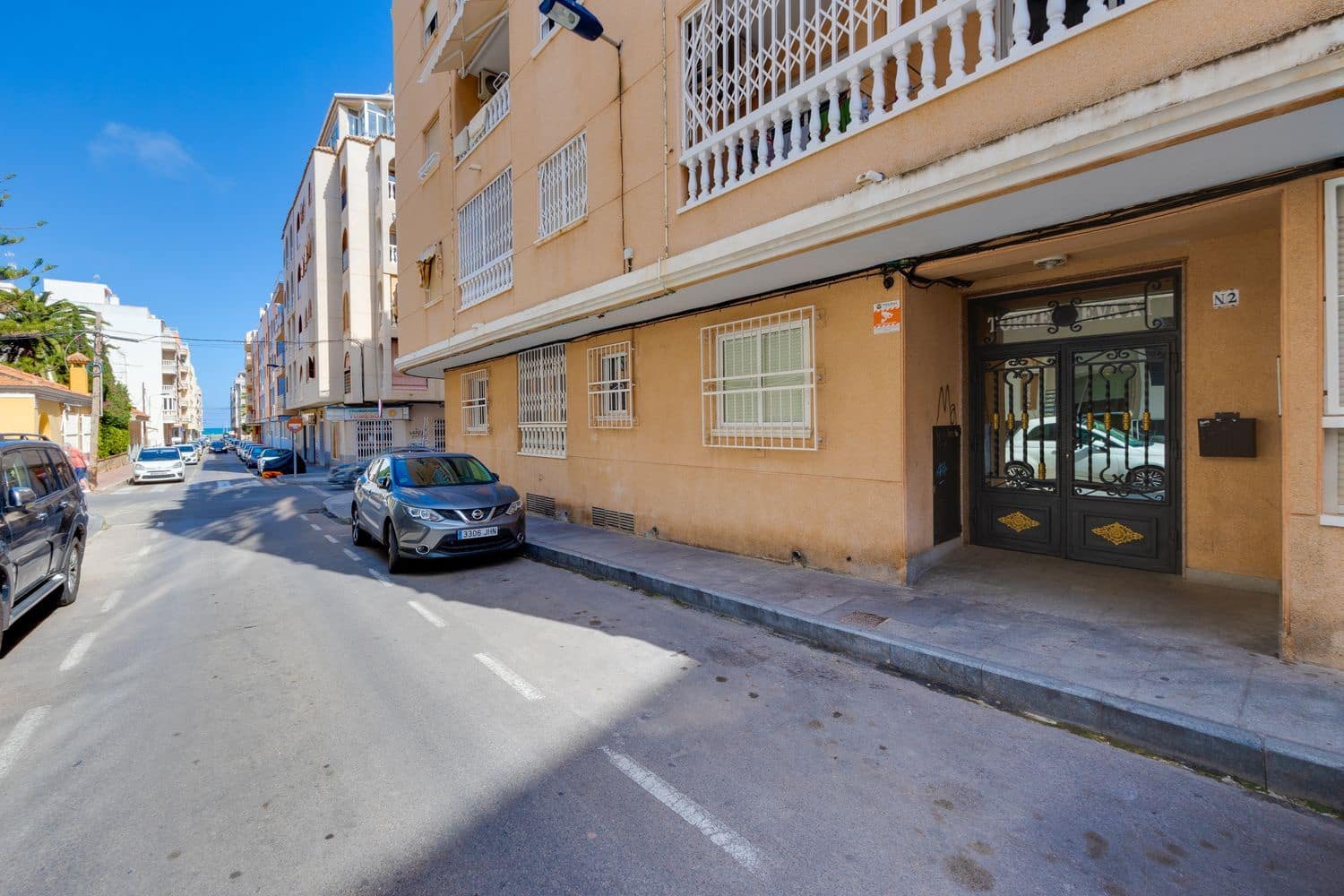 2 sypialnia Apartament na sprzedaż w Torrevieja z basenem garażem - 137 000 € (Ref: 9810905)
