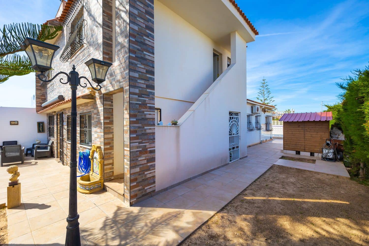 3 chambre Maison de Ville à vendre à Torrevieja avec piscine garage - 335 000 € (Ref: 9815482)