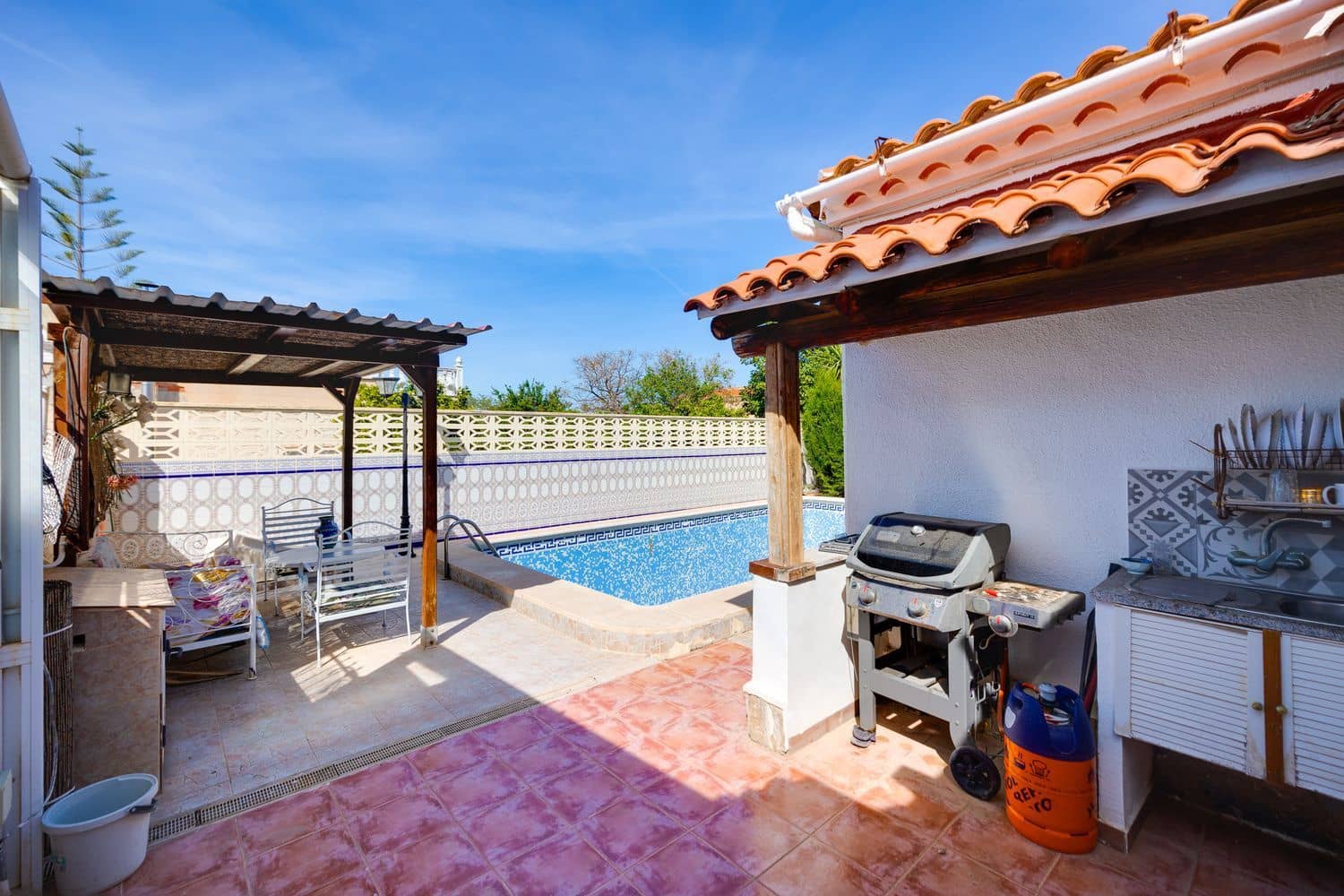 3 chambre Maison de Ville à vendre à Torrevieja avec piscine garage - 335 000 € (Ref: 9815482)