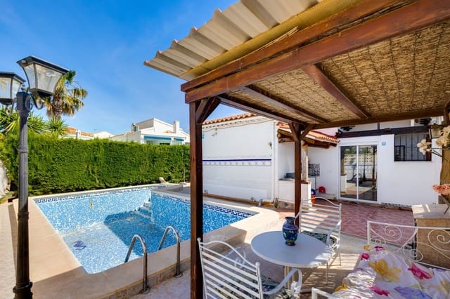 3 chambre Maison de Ville à vendre à El Chaparral, Torrevieja avec piscine garage - 335 000 € (Ref: 9815482)