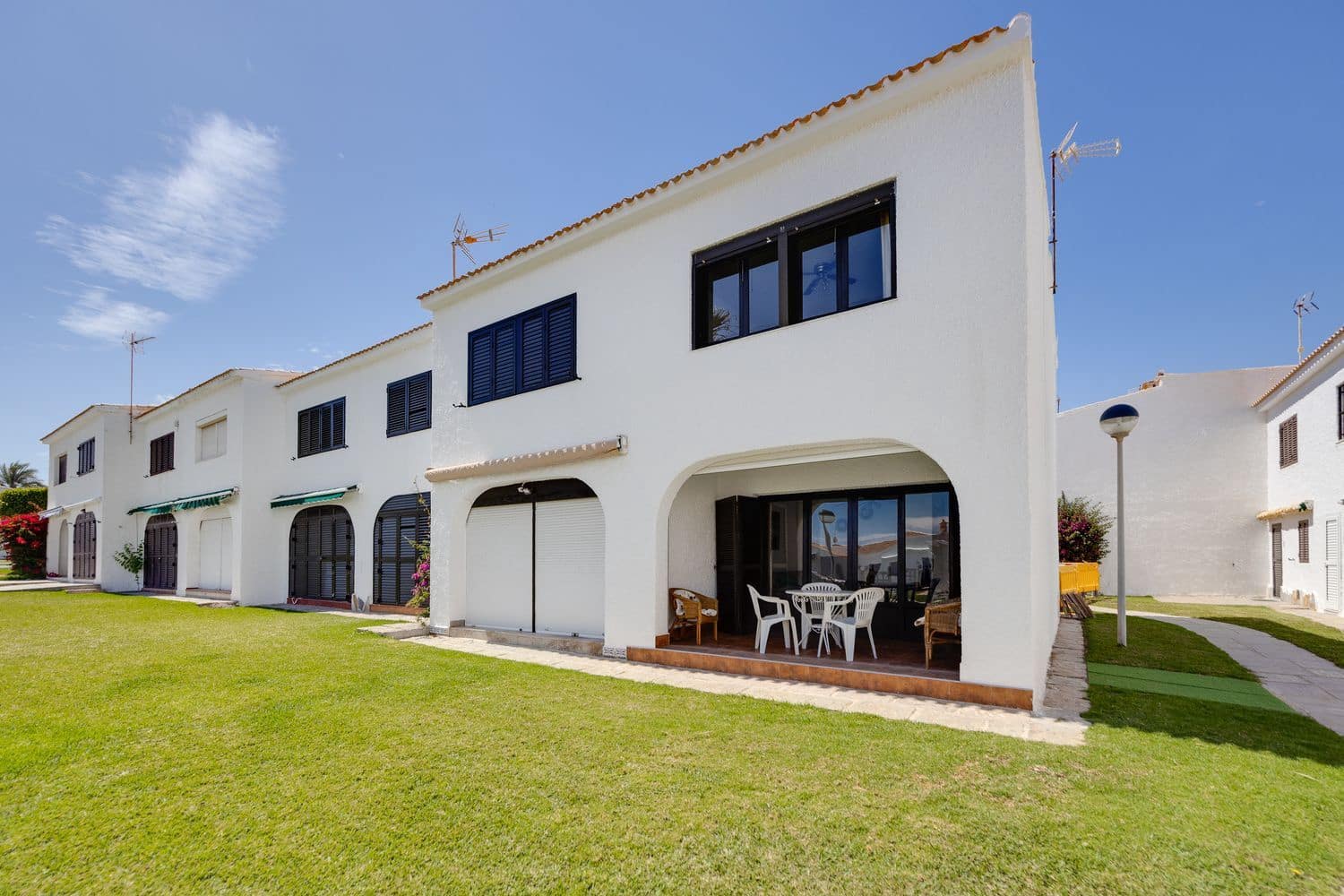 2 slaapkamer Huis te koop in La Zenia met zwembad garage - € 350.000 (Ref: 9819892)