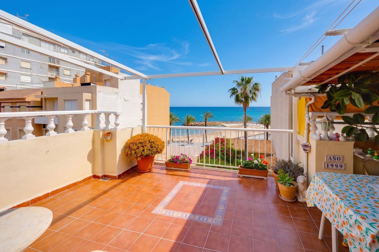 3 soverom Leilighet til salgs i Torrevieja med garasje - € 179 000 (Ref: 9821993)