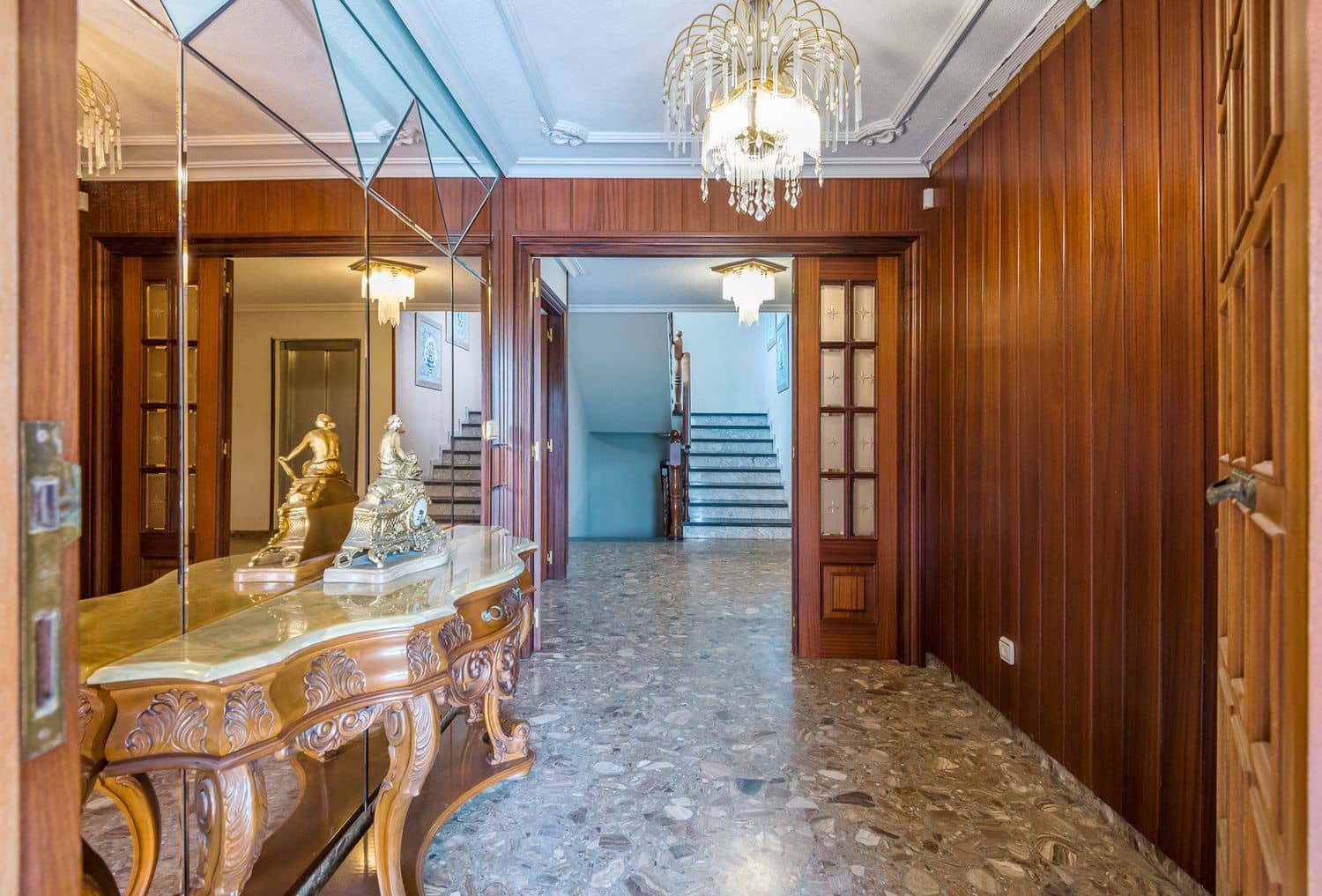 7 soverom Villa til salgs i San Juan de Alicante / Sant Joan d'Alacant med svømmebasseng garasje - € 1 500 000 (Ref: 9842017)