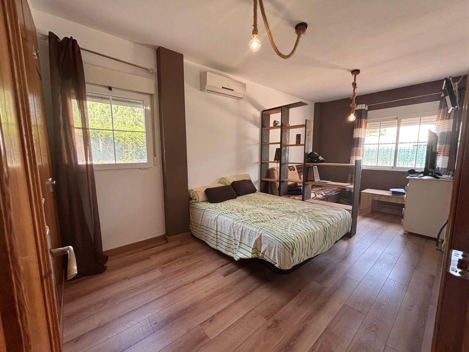 3 quarto Moradia para venda em Busot com piscina garagem - 610 000 € (Ref: 9844721)