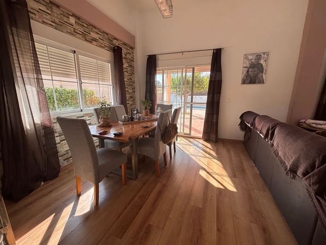 3 quarto Moradia para venda em Bonalba, Busot com piscina garagem - 610 000 € (Ref: 9844721)