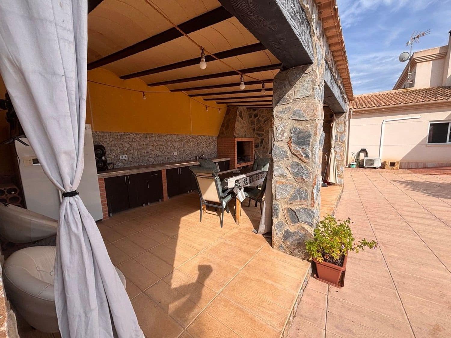 3 quarto Moradia para venda em Busot com piscina garagem - 610 000 € (Ref: 9844721)