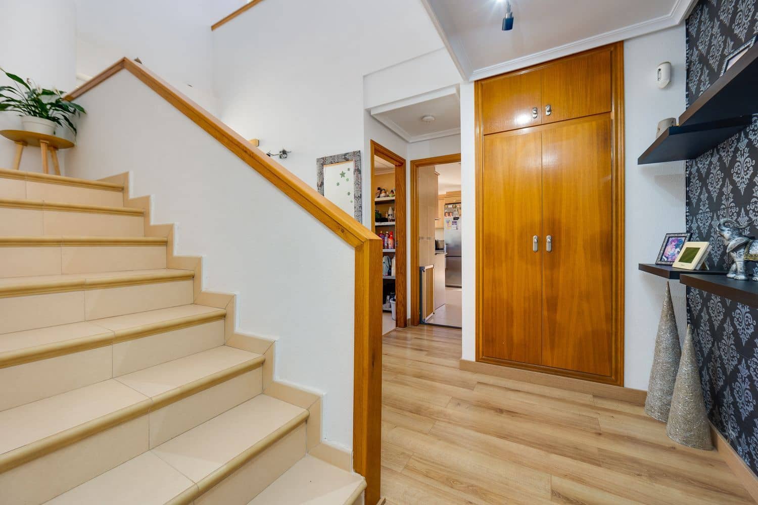 3 quarto Moradia para venda em Busot com piscina garagem - 590 000 € (Ref: 9844721)
