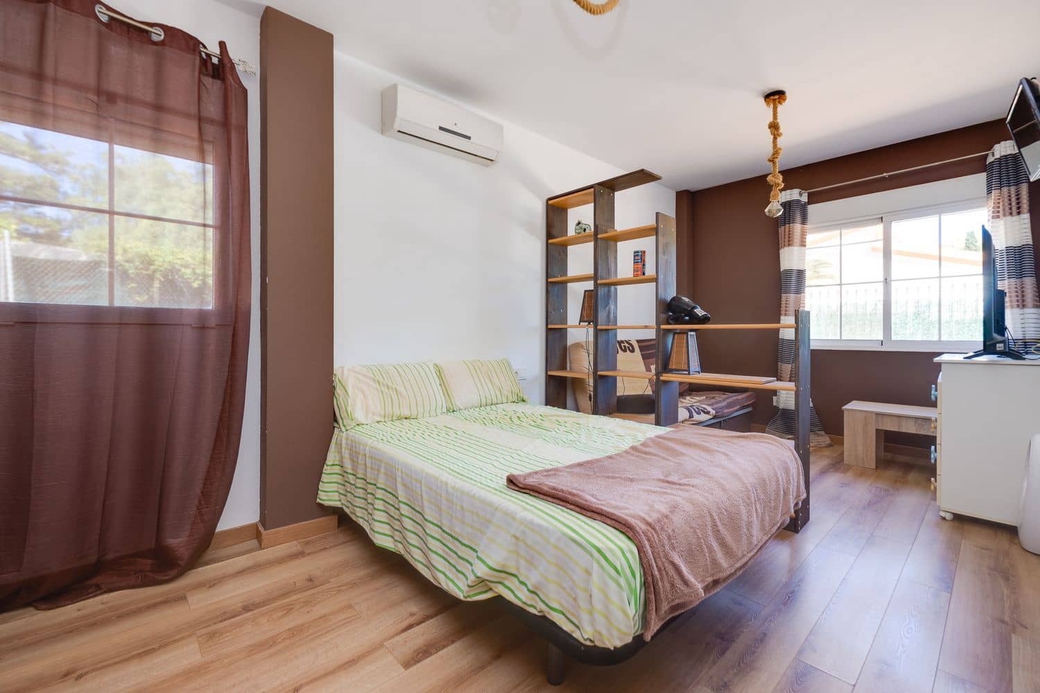 3 quarto Moradia para venda em Busot com piscina garagem - 590 000 € (Ref: 9844721)