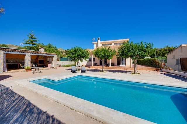 3 bedroom Villa for sale in Bonalba, Busot with pool garage - € 590,000 (Ref: 9844721)