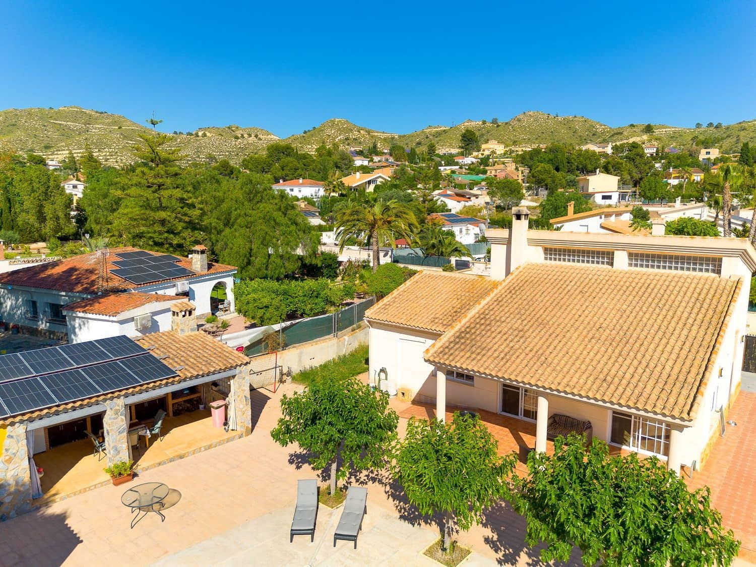 3 quarto Moradia para venda em Busot com piscina garagem - 590 000 € (Ref: 9844721)