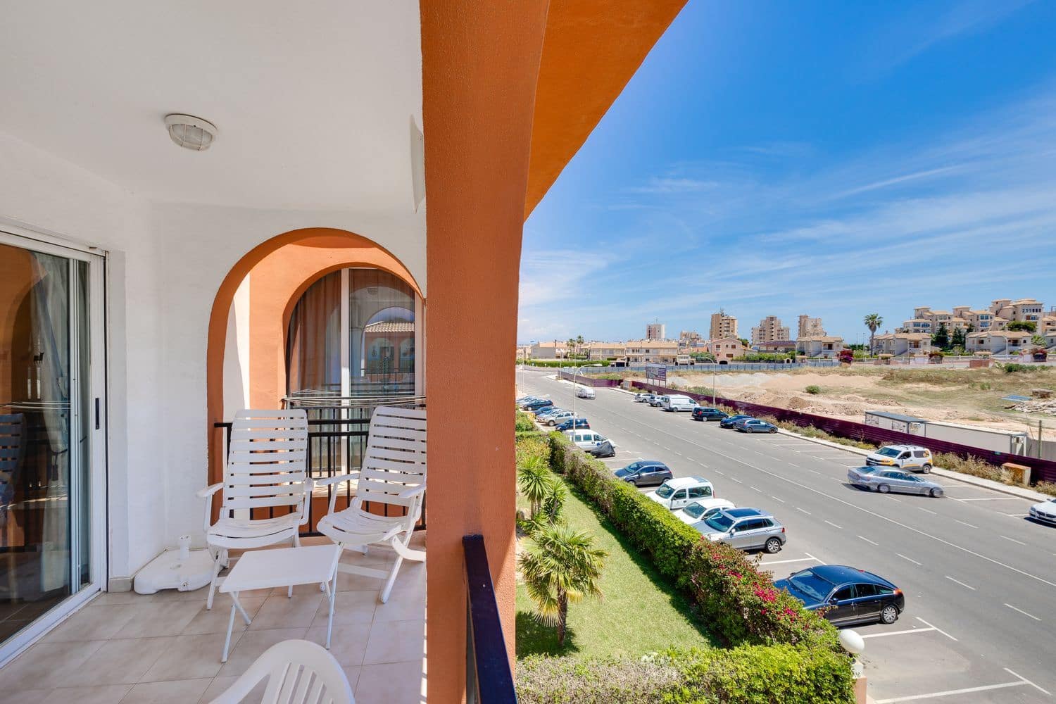 2 soverom Leilighet til salgs i Torrevieja med svømmebasseng garasje - € 169 000 (Ref: 9848990)