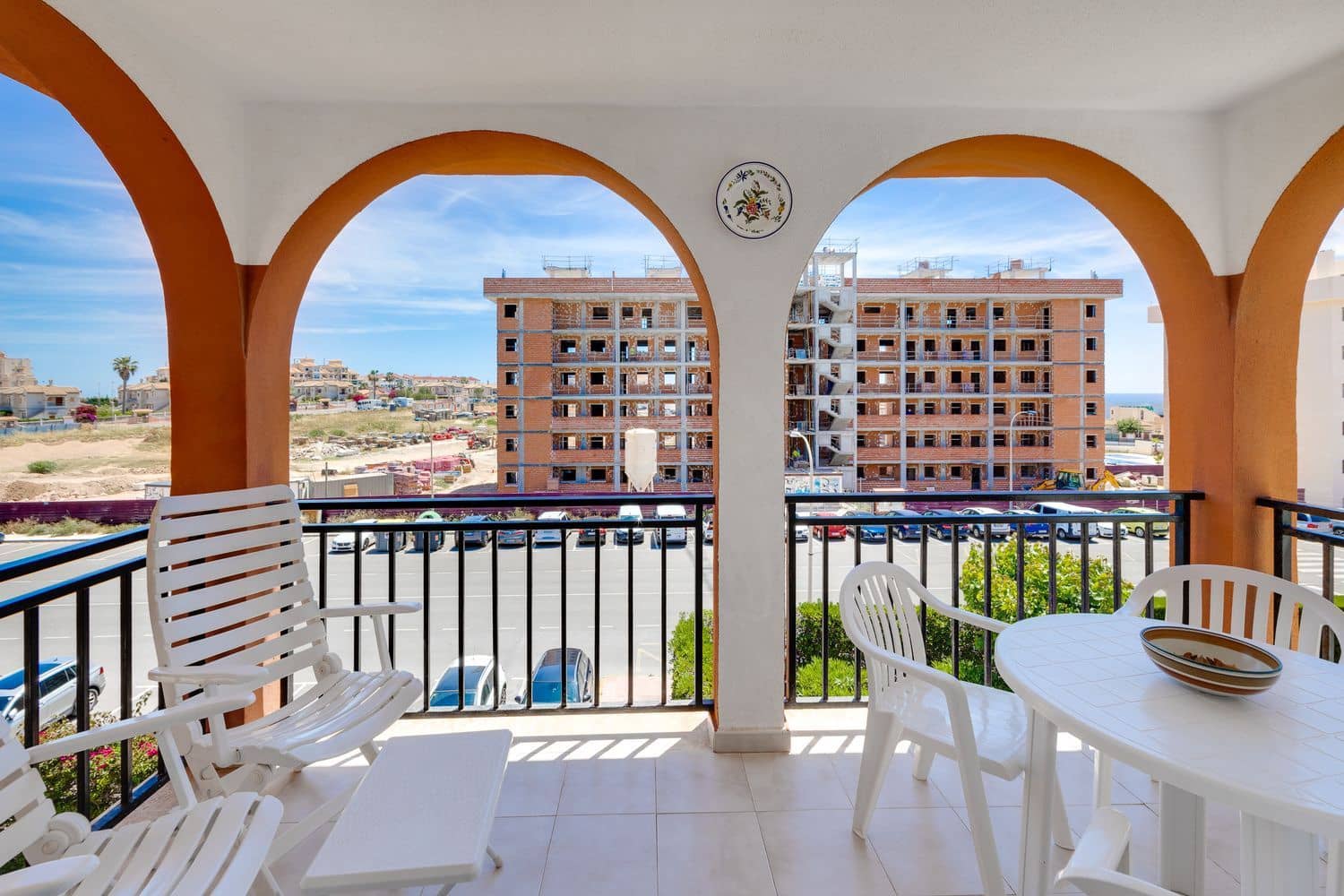 2 soverom Leilighet til salgs i Torrevieja med svømmebasseng garasje - € 169 000 (Ref: 9848990)