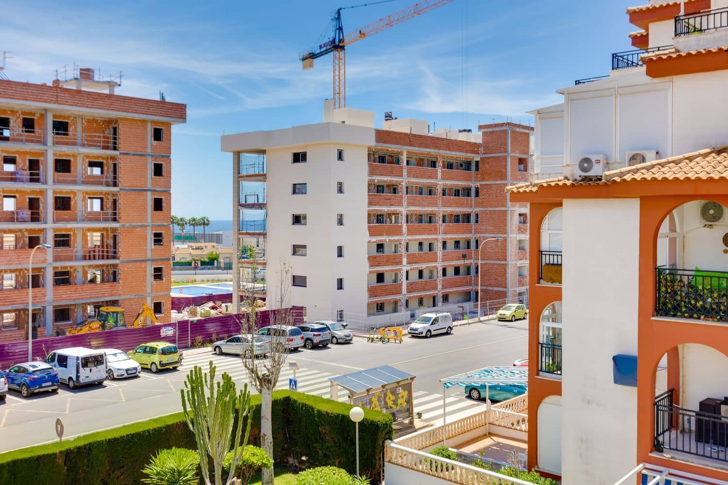 2 soverom Leilighet til salgs i Torrevieja med svømmebasseng garasje - € 169 000 (Ref: 9848990)