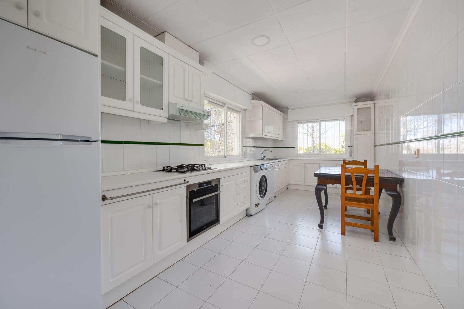 4 quarto Moradia para venda em Torrevieja com piscina garagem - 650 000 € (Ref: 9864018)